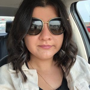 Meet your Posher, Shaida